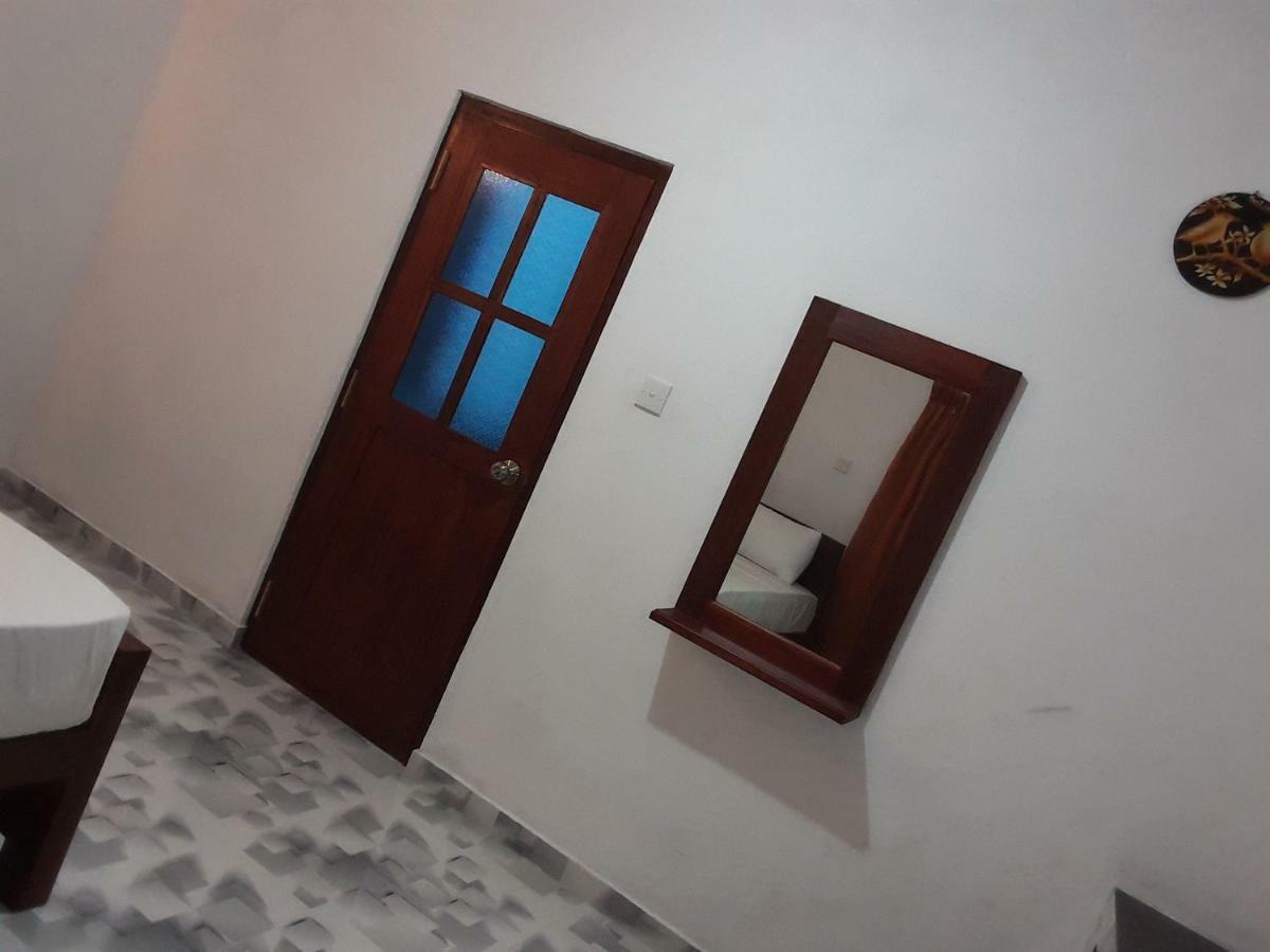Villa Sidu Induruwa Kültér fotó